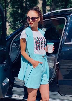 Костюм жіночий