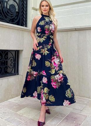 Длинное женское платье ах paris с открытыми плечами ярусное пышное синее с цветами