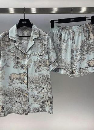 Літній костюм з шортами