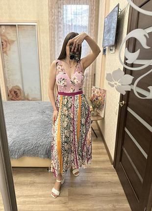 Платье миди в цветочный принт guess