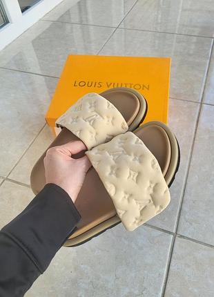 Жіночі шльопанці топ якість.  🌵