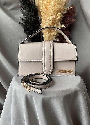 Jacquemus milk 24x15x8 женская сумка кожаная молочная