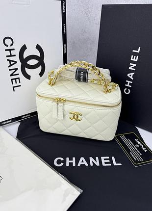 Chanel milk gold 17x10х8 женская сумка кожаная молочная