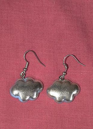 Стильные серьги облачка