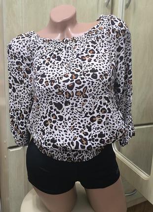 Женская кофточка ,блузка.