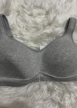 Новий бюстгальтер топ