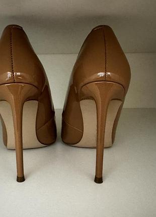 Туфлі жіночі