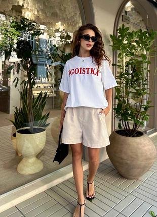 Костюм з лляними шортами