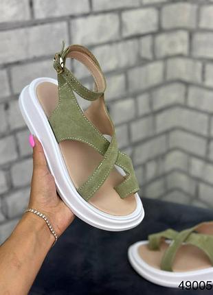 Босоножки женские натуральная замша