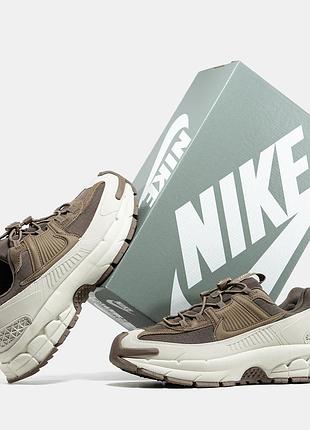 Кроссовки найк nike air zoom vomero roam