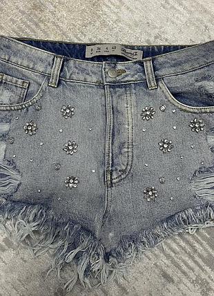 Шорти з стразами ,дуже стильні