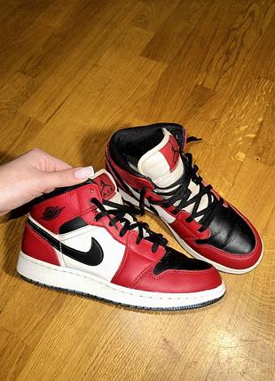 nike vapormax air jordan 1 mid оригінал