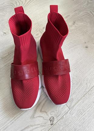 Кросівки bugarri