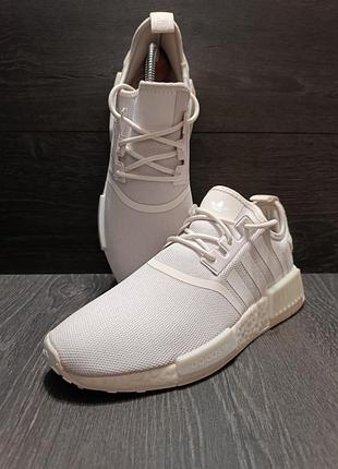 Кроссовки adidas 42,5- длина стельки 27см