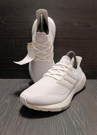 Кросівки adidas  40,5 - довжина устілки 26 см