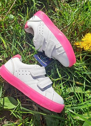 Белые кроссовочки на девочек ♥️