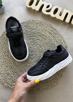 Кроссовки черные 32-37 star
