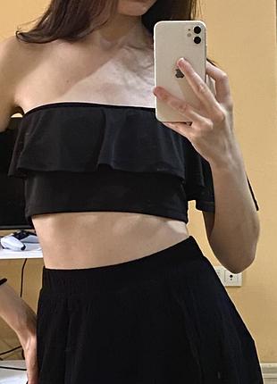 Топ зі спущеними рукавами на розмір м