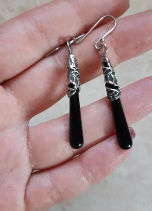 Серьги с черным камнем оникс или агат