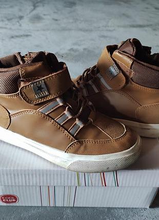 Детская обувь