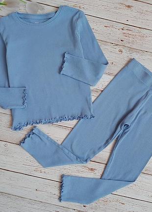 Костюм в рубчик на девочку