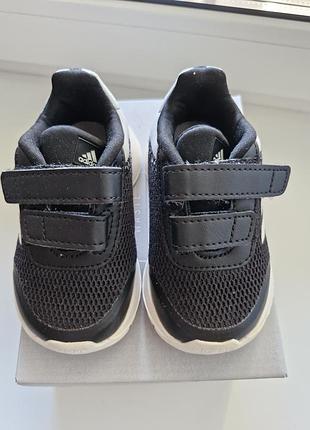 Детские кроссовки adidas 20 размер