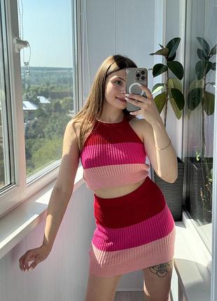 Вʼязаний комплект двійка топ та спідниця 1+1=3