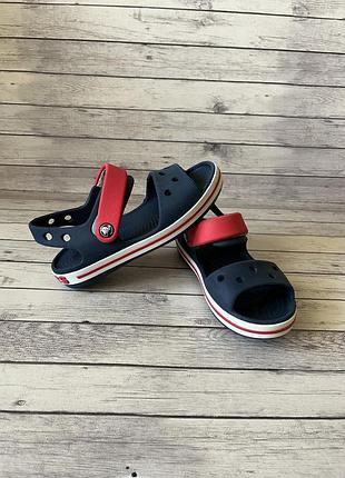 Босоніжки crocs
