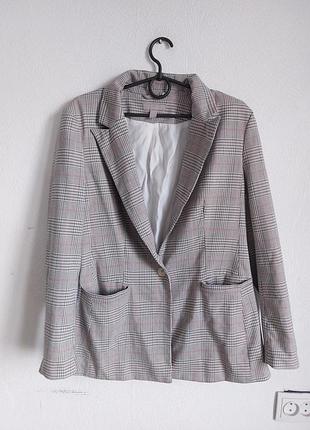 Стильний піджак жакет у карту