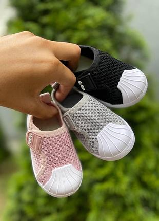 Дитячі кросівки кеди для хлопчика та дівчинки підійдуть для садочка