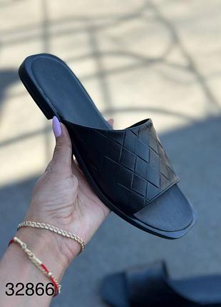 Шльопанці жіночі натуральна шкіра