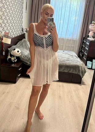 Жіноча пляжна сукня