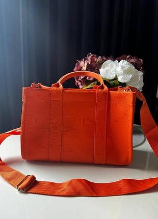 Сумка в стилі total bag
