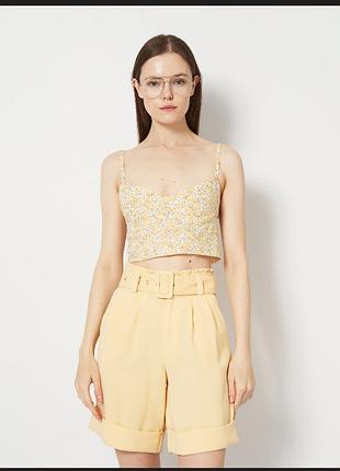 Топ в квітковий принт