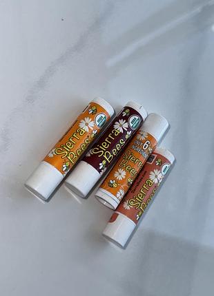 Американський бальзам для губ органіка помада