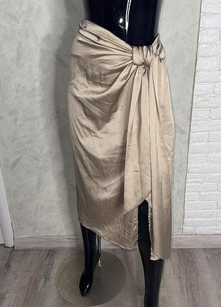 Сатинова спідниця оригінального крою zara, s