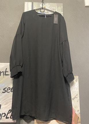 Сукня чорна