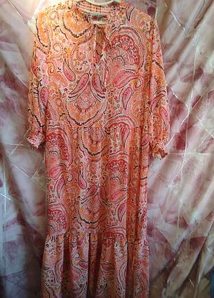 Ярусна сукня