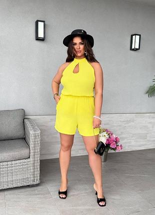 Костюм жіночий