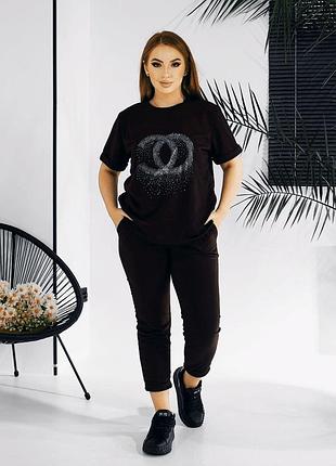 Костюм жіночий