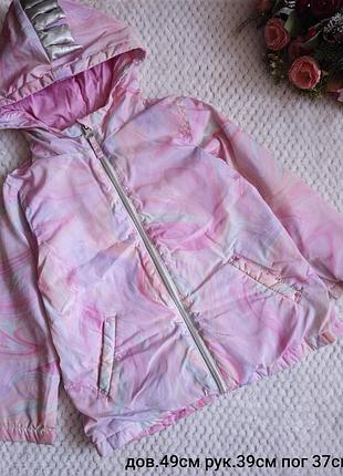 Курточка деми на девочку 104 см