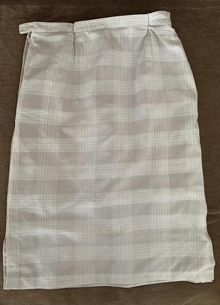 Жіноча спідниця