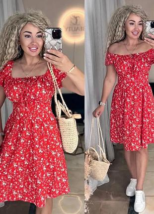 Невесомое платье красного цвета