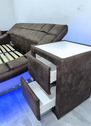 Двоспальне ліжко 180*200 з підсвіткою та приліжковими тумбами