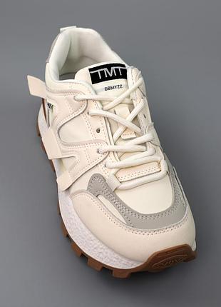 Кроссовки женские 588603 молочные