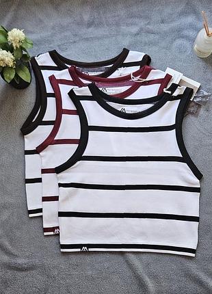 Жіночий топ у смужку