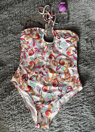 Розкішний купальник