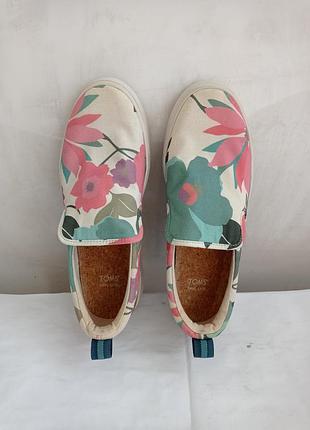 Удобные, комфортные, слипоны, мокасины тканые, цвет белый в цветы, размер 40,5-26 см