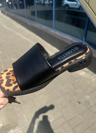 Шльопанці жіночі / шльопанці на каблучку