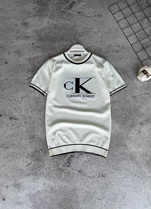 Футболка чоловіча